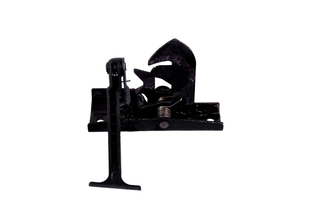 ENGINE HOOD SAFETY HOOK